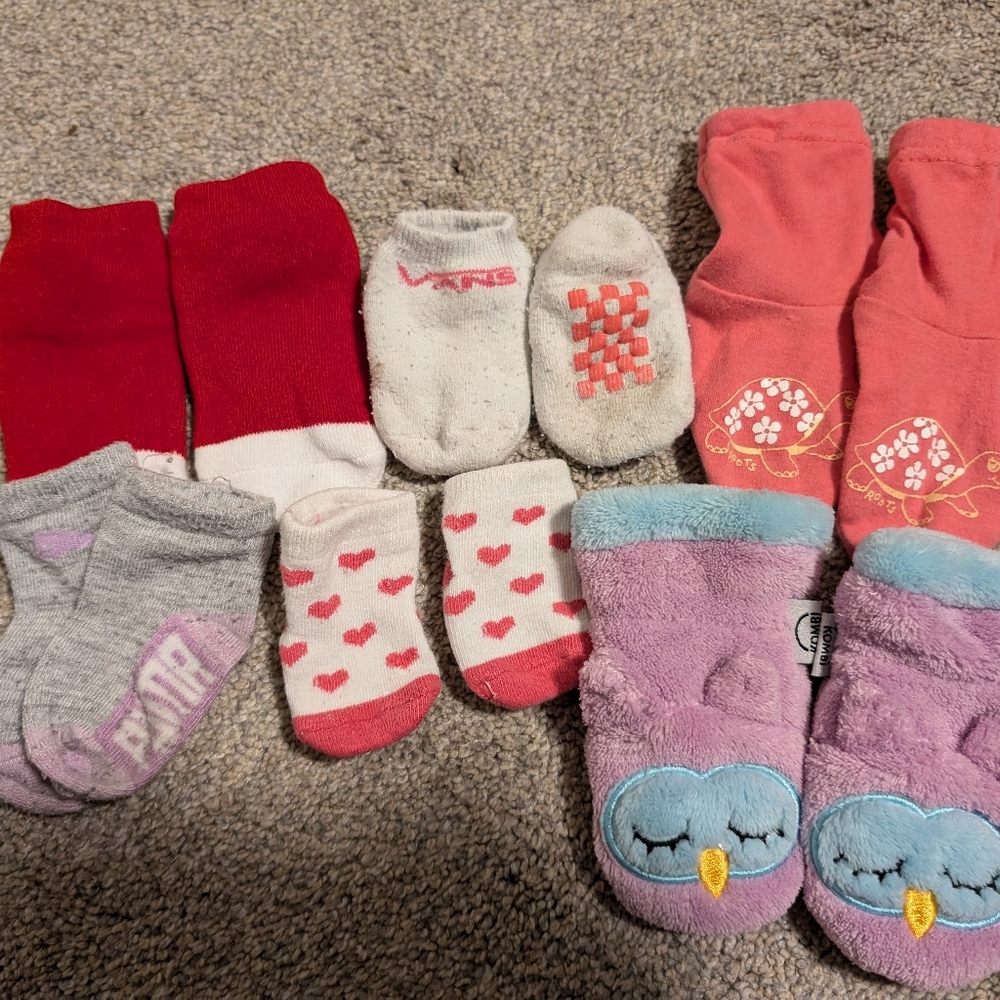 Baby socks/ mittens
